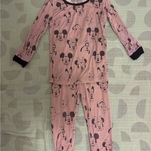 Disney Kids Gray and Black Pajama Set